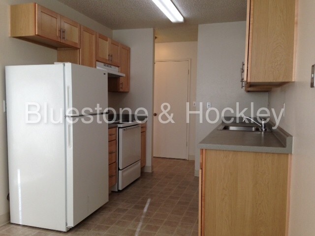 Foto del edificio - 5802 SE Milwaukie Ave