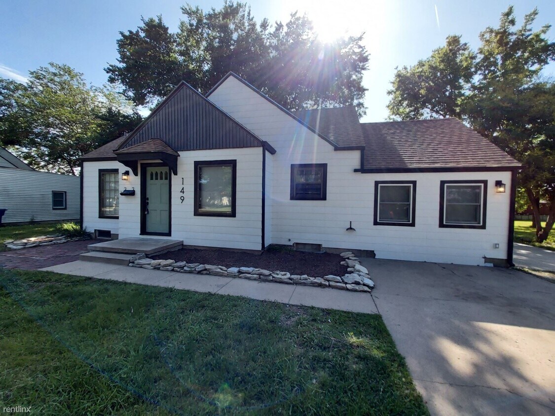 Primary Photo - 4 br, 3 bath House - 149 S Illinois St 149...