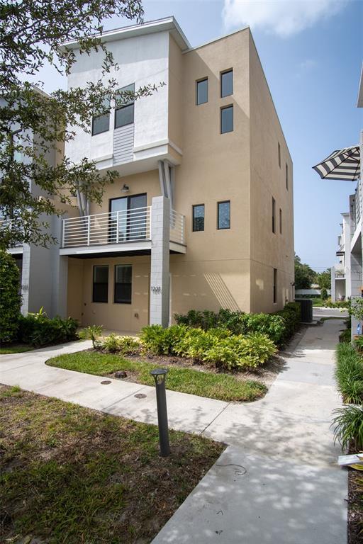 Foto del edificio - 1221 25th Ln N