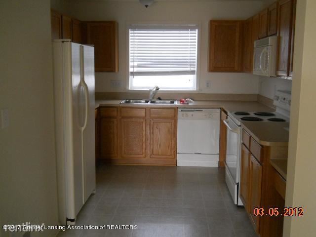 Building Photo - 1425 Academy Ln