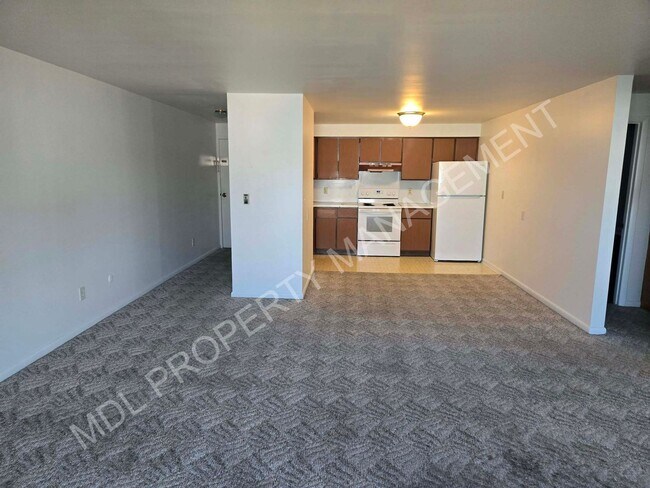 Foto del edificio - 121 N Woodbridge St