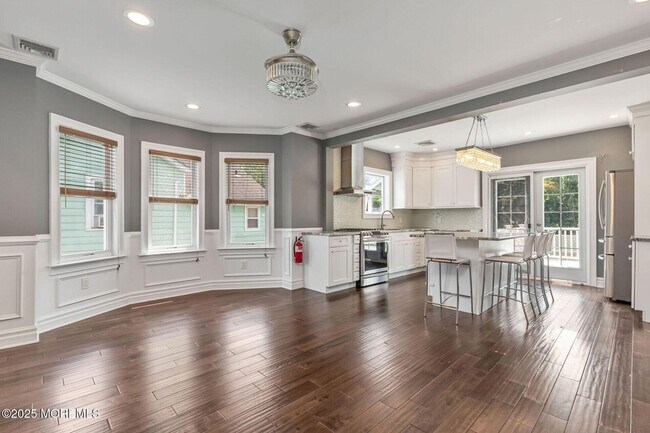 Building Photo - 76 South St