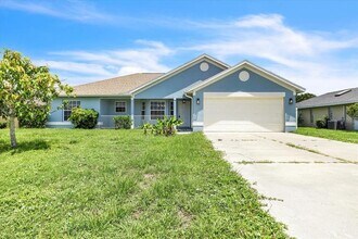 Building Photo - 1708 Blue Lake Cir