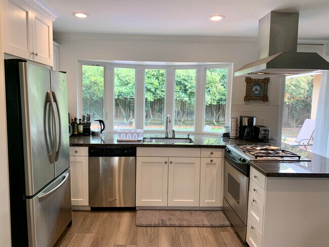 Foto del edificio - 3627 Sugarberry Ln