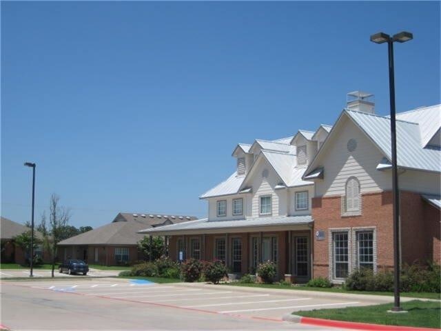Building Photo - 1801 W Lingleville Rd