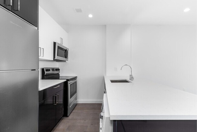 Foto del edificio - 1540 Park Pl