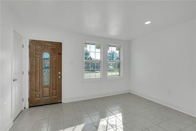 Building Photo - 4933 Savoie Ct