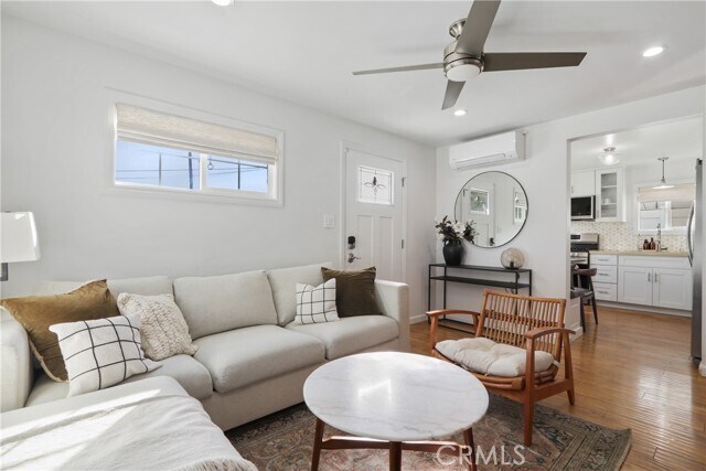 Foto del edificio - 725 N Bandini St