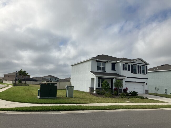 Building Photo - 17448 Harvest Moon Way