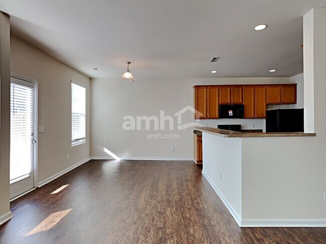 Foto del edificio - 3550 Eastern Branch Road