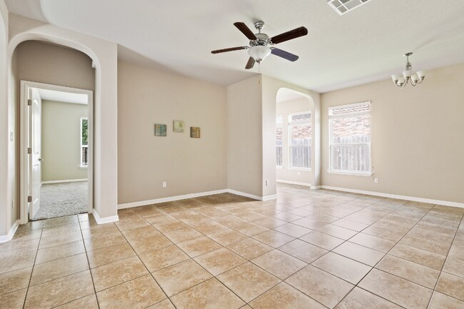 Foto del edificio - 3451 Mayfield Ranch Blvd