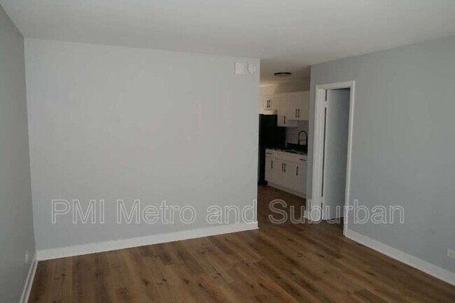 Foto del edificio - 748 E 5th Ct