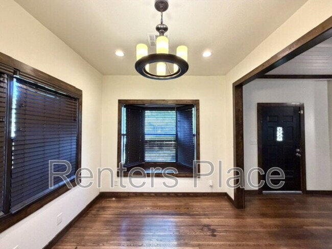 Foto del edificio - 2808 E 1st St S