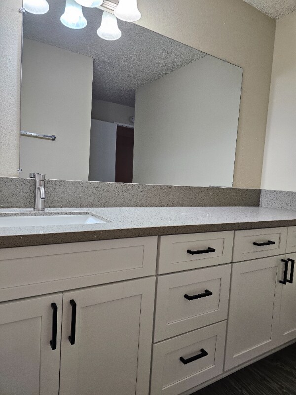 Foto del edificio - 10640 Colima Rd