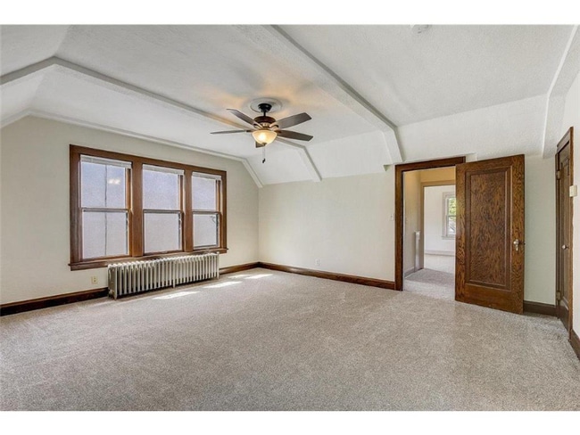 Building Photo - 4218 33rd Ave S