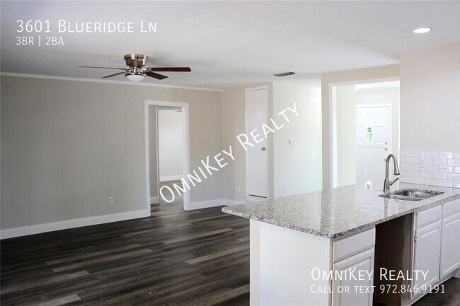 Foto del edificio - 3601 Blue Ridge Ln