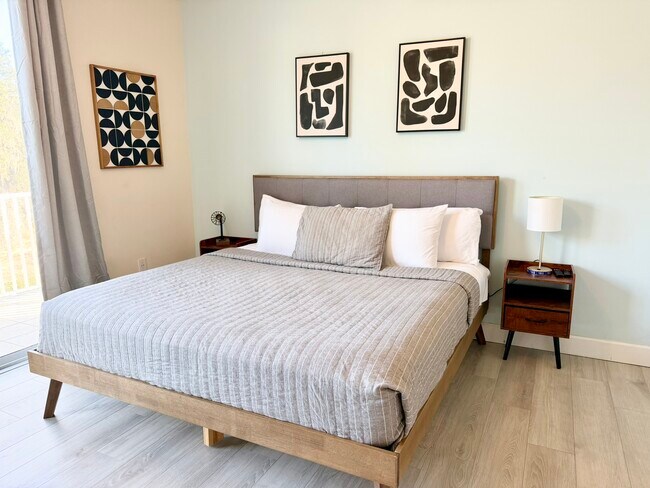 Foto del edificio - 17407 Placidity Ave
