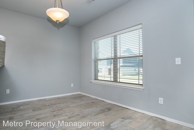 Building Photo - 1310 N Corsica Dr