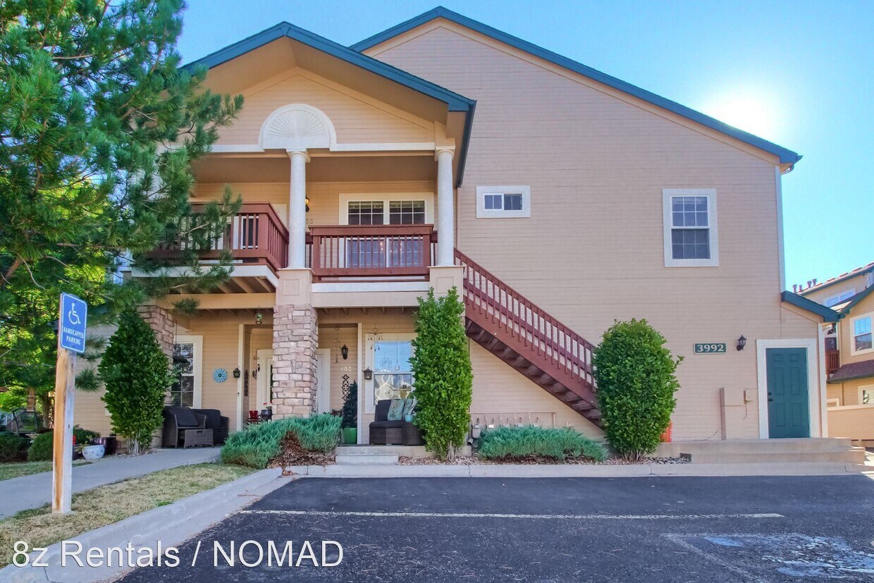 2 br, 2 bath House - 3992 S Carson St #203 - 2 br, 2 bath House - 3992 S Carson St  #203
