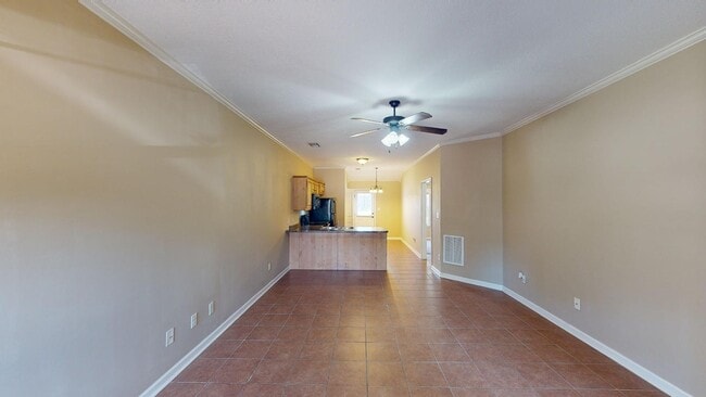 Building Photo - 25 Moss Woods Cove