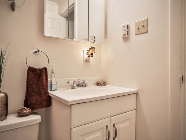Interior Photo - High Ridge Apartments