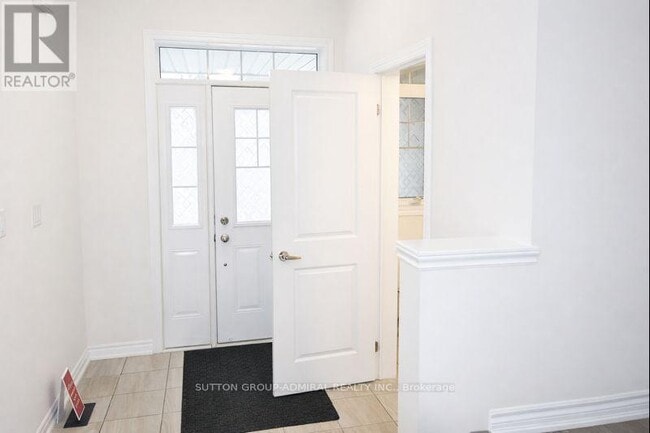 Building Photo - 2135 Speare Ct