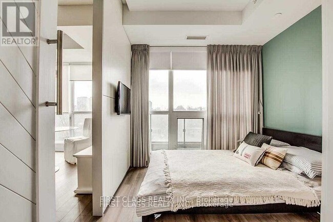 Building Photo - 60 Berwick Ave