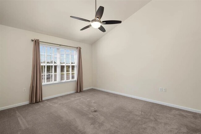 Building Photo - 1533 Piedmont Cir