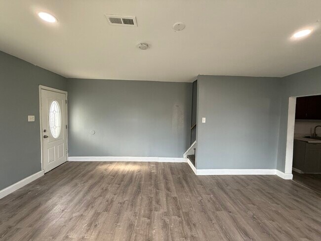 Foto del edificio - 519 Graff Ln