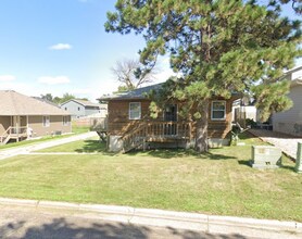 Building Photo - 708 N Harrington Ave