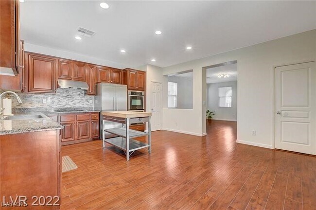 Building Photo - 7238 Neches Ave