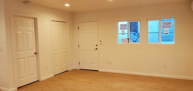 Living Room - 2745 Cabrillo Ave