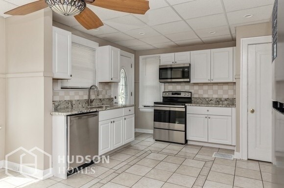 Foto del edificio - NOW AVAILABLE!  - 2507 Indian Mound Avenue...