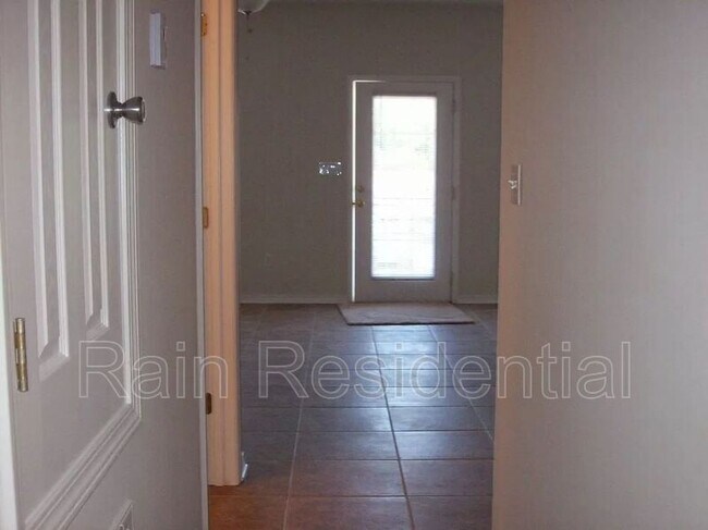 Foto del edificio - 15808 Adam Rd