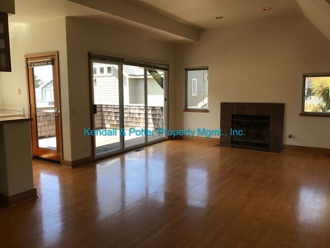 Foto del edificio - Unique Yacht Harbor 3bed/2bath Home with S...