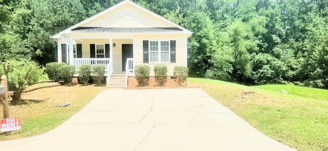 Building Photo - 6001 Mullens Dr