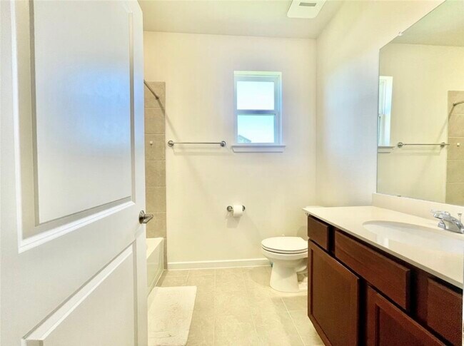 Building Photo - 7802 Winter Hawk Cir
