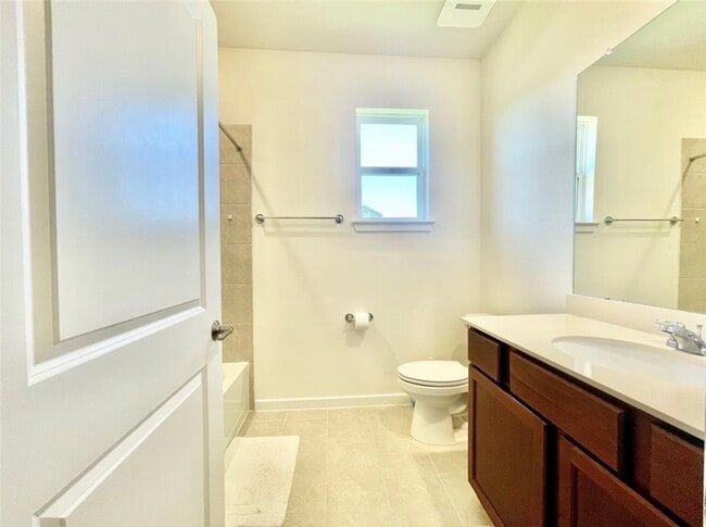Foto del edificio - 7802 Winter Hawk Cir