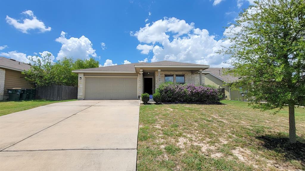 Foto principal - 148 Westminster Dr