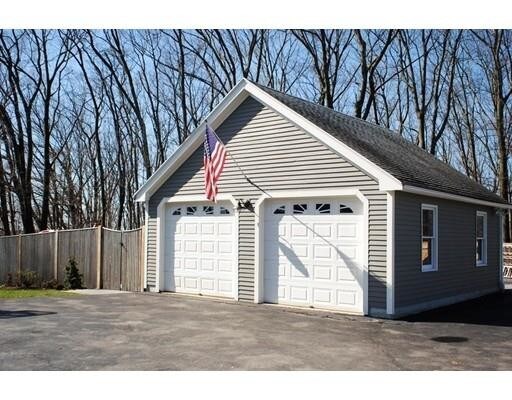 Foto del edificio - 107 Bracken Dr