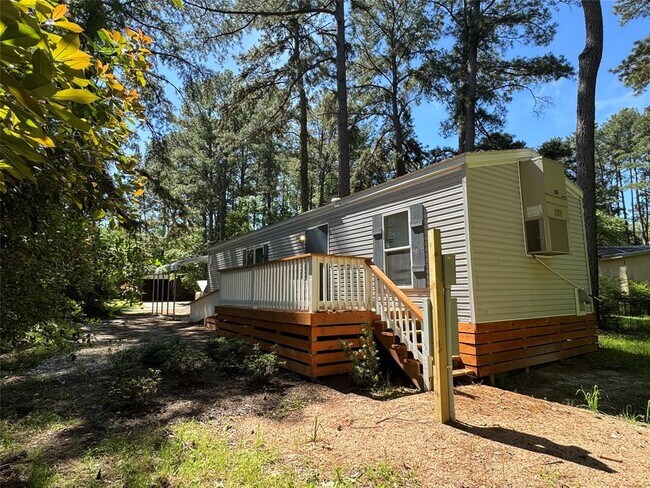 Foto del edificio - 45 Whippoorwill Ln