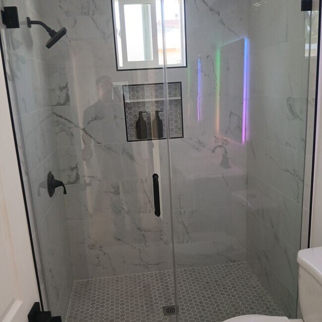 Building Photo - 7935 Cleon Ave