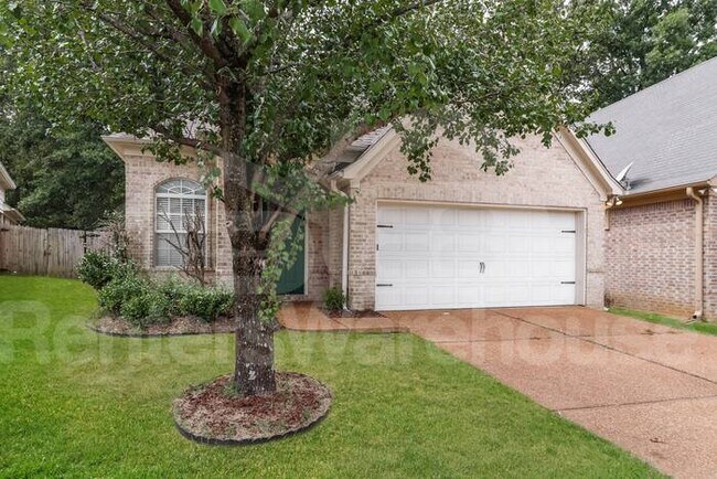 Building Photo - Amazing Cordova Home