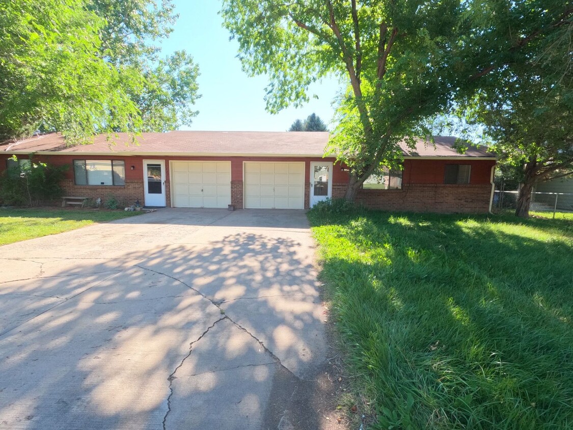 Primary Photo - 3420-3422 McConnell Drive