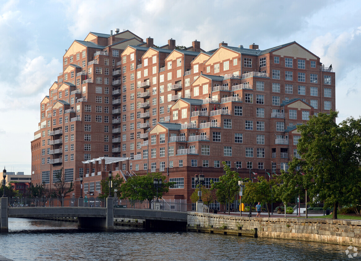 View from the southwest - Scarlett Place