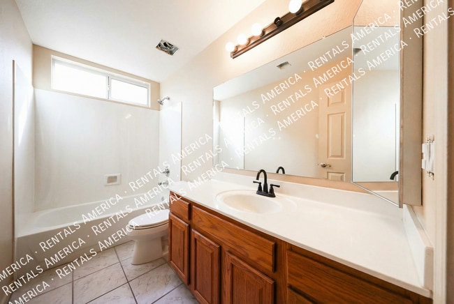 Building Photo - 3850 W Park View Ln