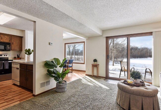 Foto del edificio - 1620 Cope Ave E