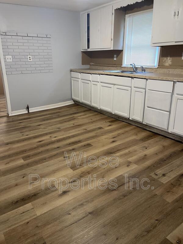 Foto del edificio - 1844 S 17th St