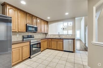Building Photo - 1167 Landon Ln