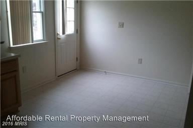 Building Photo - 339 E Ridge Dr
